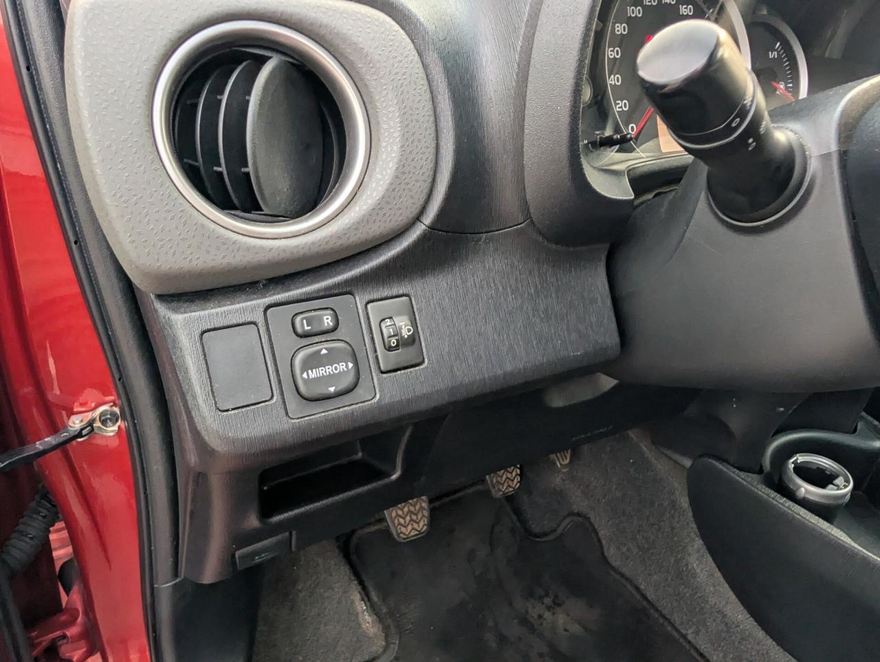 Toyota Yaris 1.3 5 porte Lounge