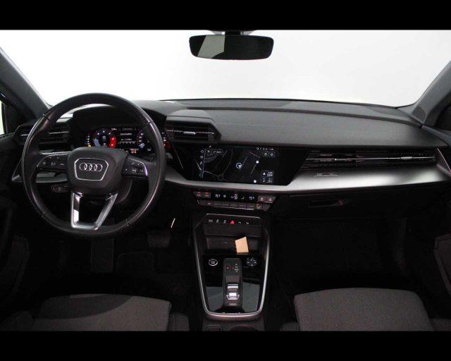 AUDI A3 SPB 30 TDI S tronic S line edition