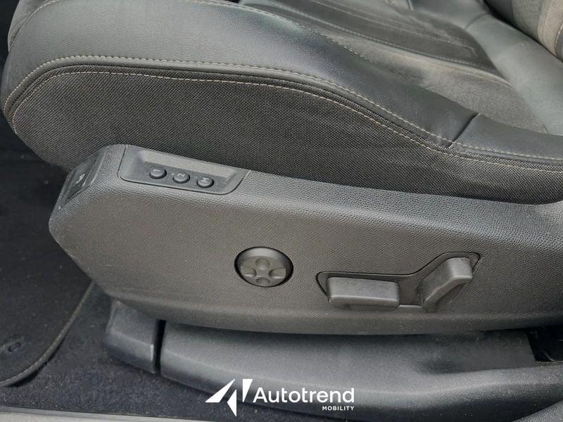 Peugeot 3008 BlueHDI 130 CV Automatica EAT8 GT Pack