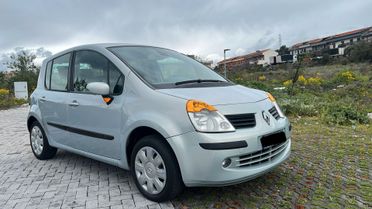 Renault Modus 1.5DCI 140000KM A-F-F-A-R-E