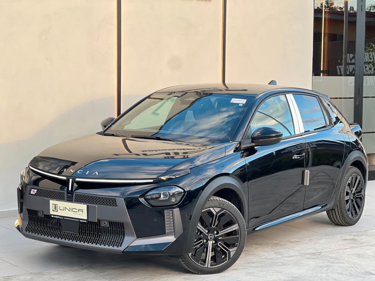 Lancia Ypsilon Hybrid 1.2 110 CV e-DCT HF NUOVA