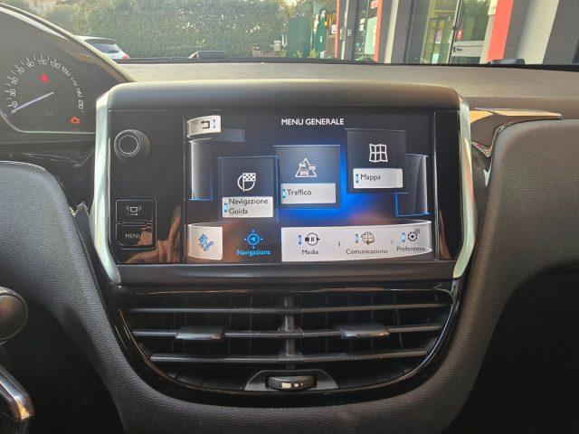 PEUGEOT 208 1.4 8V HDi 68CV 5 Porte Navigatore Sensori Parcheg