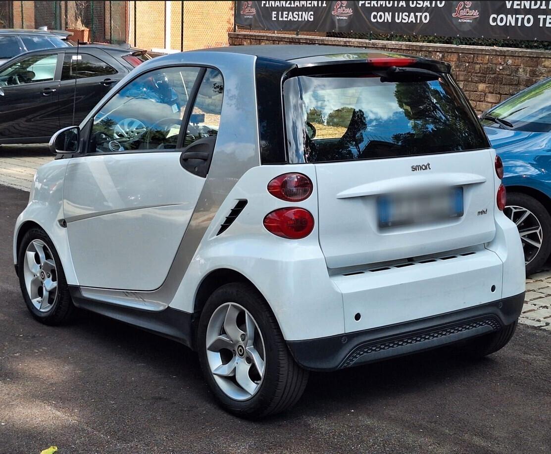 Smart ForTwo 1000 45 kW MHD coupé pure