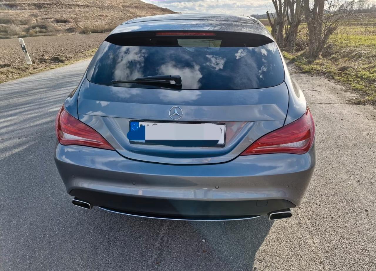 Mercedes-Benz CLA 200 d Automatik Shooting Brake Pano