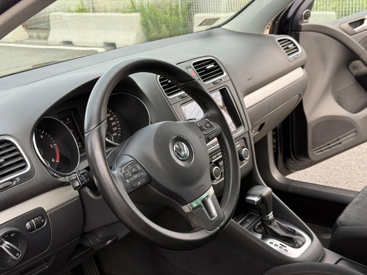 Volkswagen Golf 2.0 TDI 140CV DPF DSG 5p. Highline-TETTO-FULL