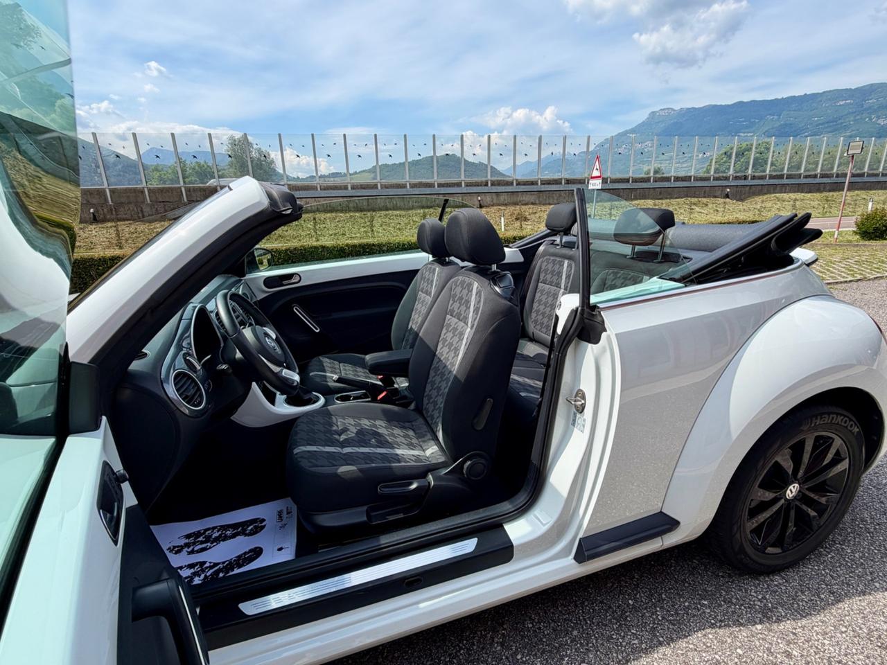 Volkswagen Maggiolino Cabrio 1.2 TSI Design BlueMotion Technology