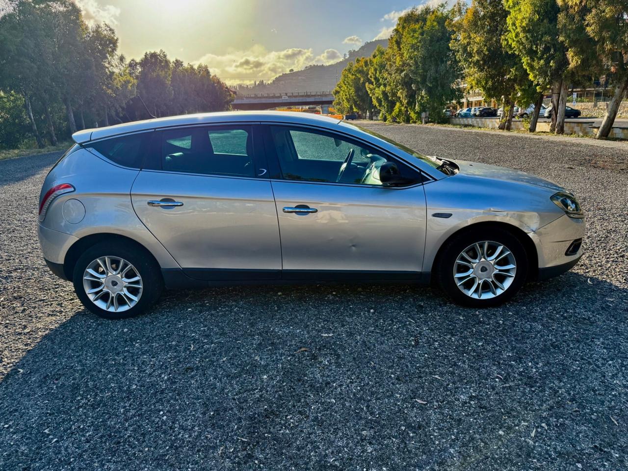 Lancia Delta 1.6 MJT Platino