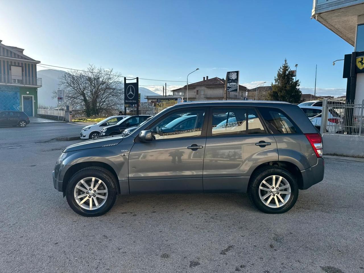 Suzuki Grand Vitara 1.9 DDiS 5 porte Executive Garanzia