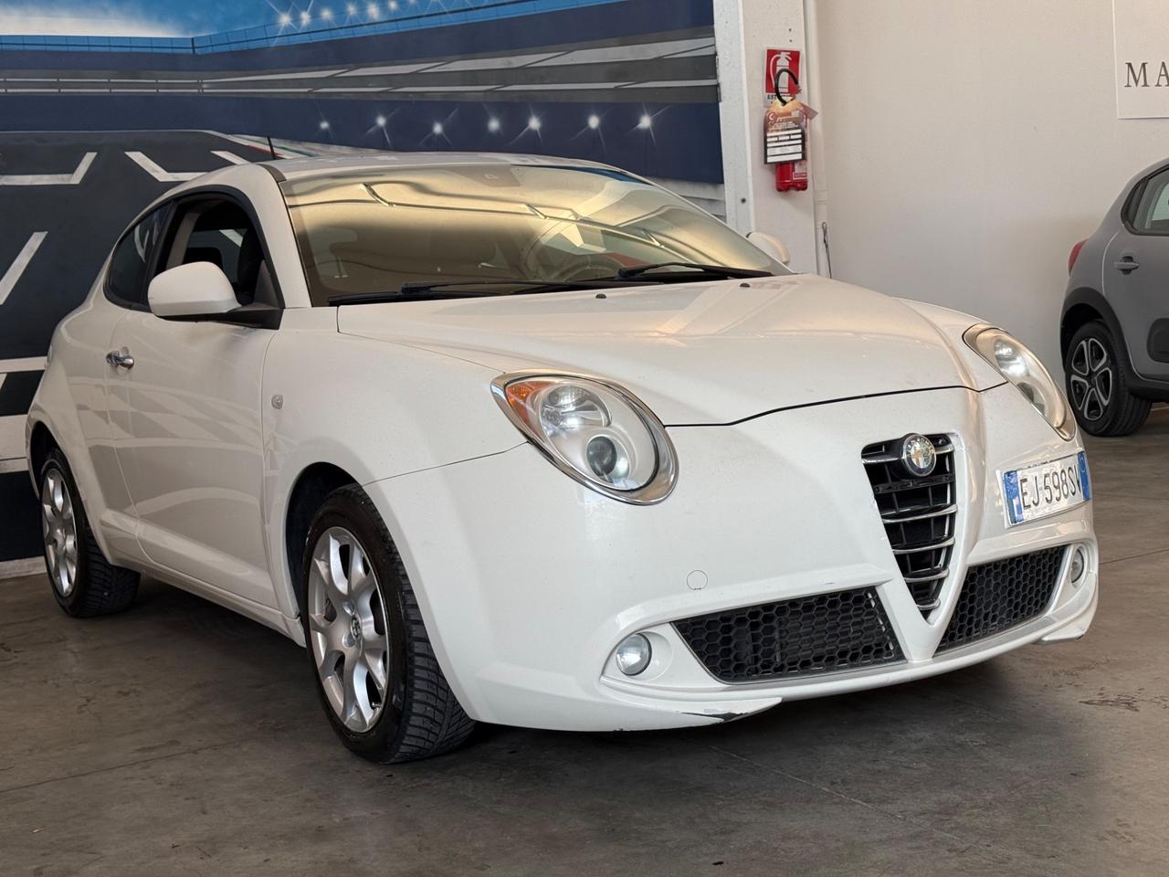 Alfa Romeo MiTo 1.3 JTDm-2 95 CV S&S Distinctive