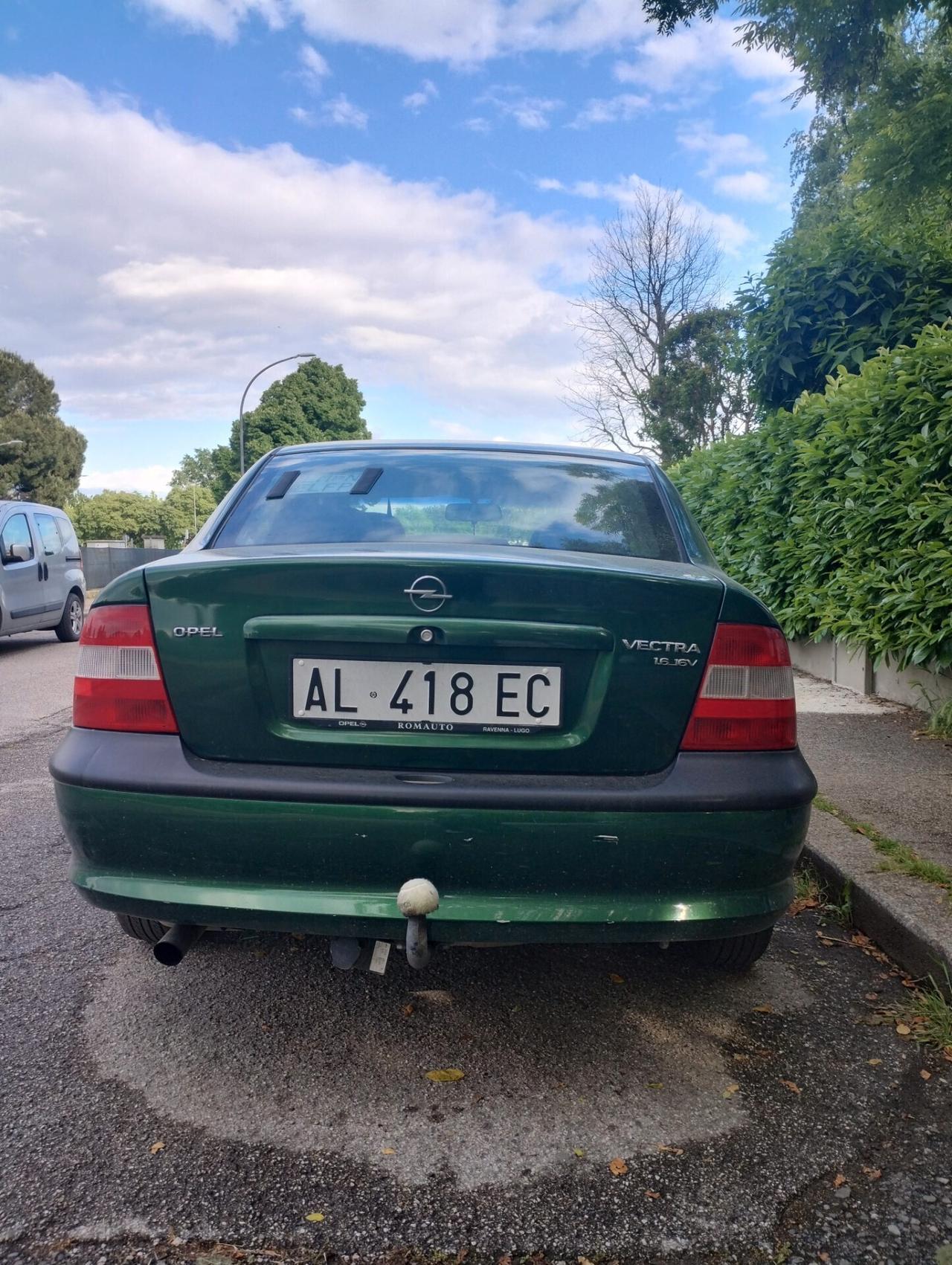Opel Vectra 1.6 GPL