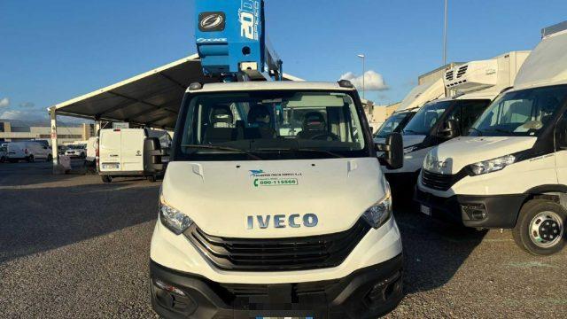 IVECO Daily 35S14 2.3HPT PL PIATTAFORMA CON CESTELLO 20 SOCAGE