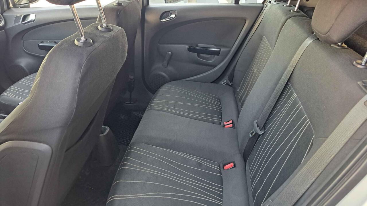 Opel Corsa 1.2 80CV GPL-TECH Enjoy