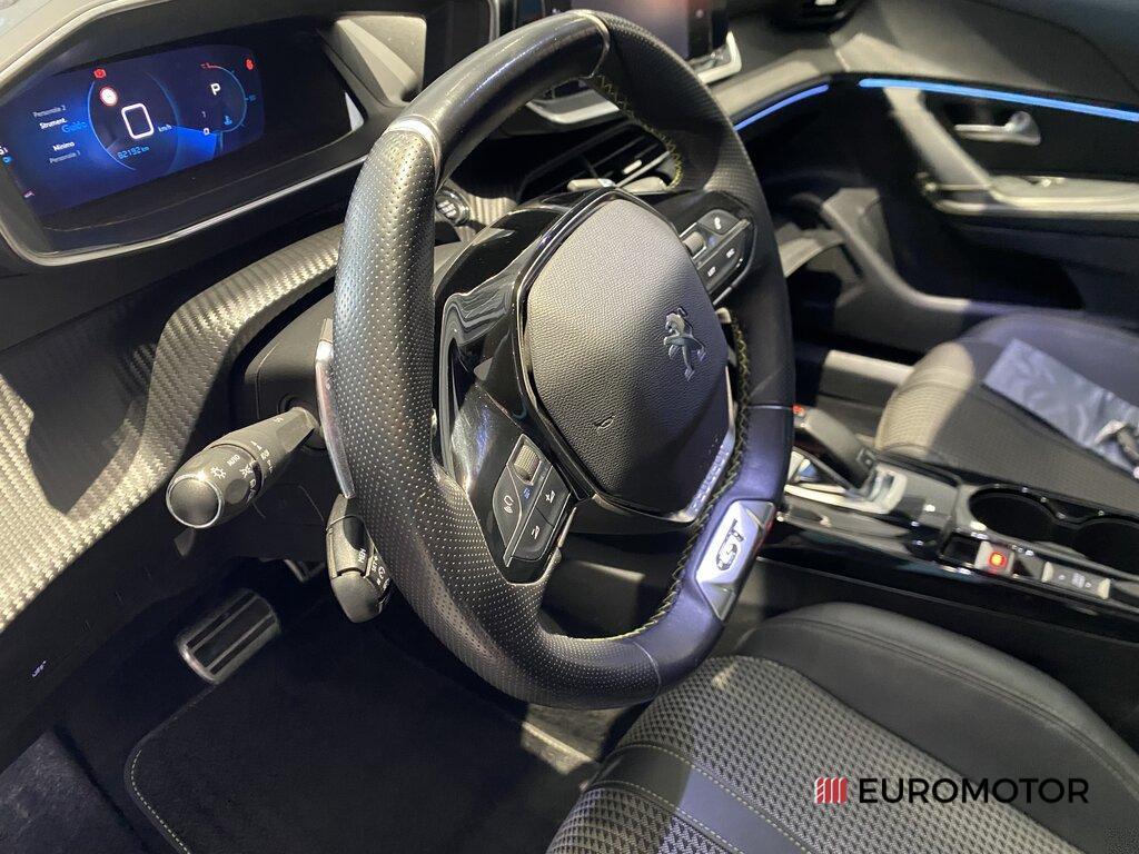 Peugeot 2008 1.5 BlueHDi GT EAT