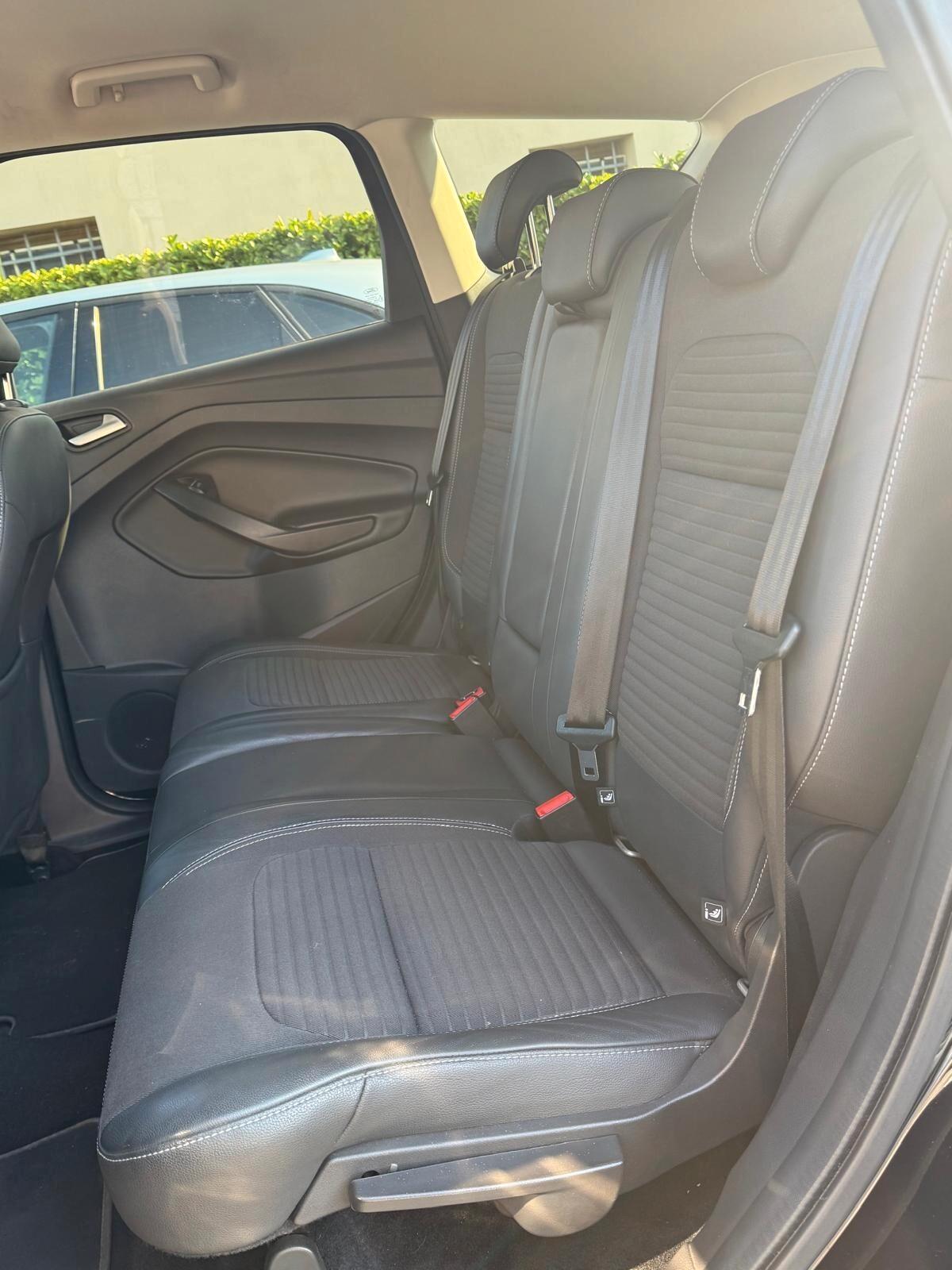 Ford Kuga 2.0 TDCI 150 CV S&S 4WD Vignale