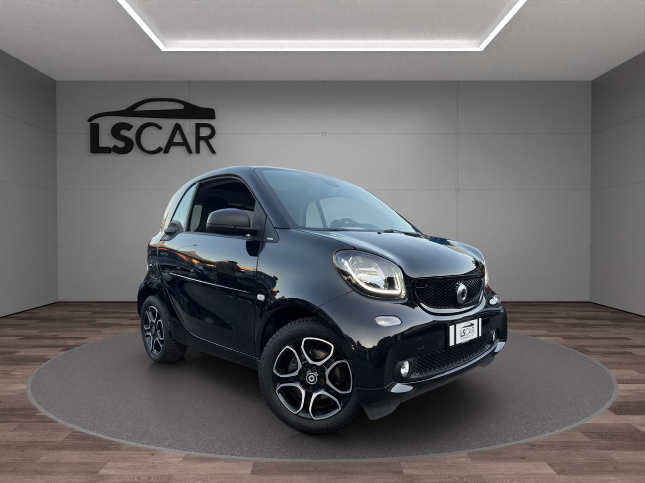 Smart fortwo coupe Fortwo 0.9 t Passion 90cv - Unipro - Promo finanziamento - Schermo - Sedili riscaldabili - Tetto
