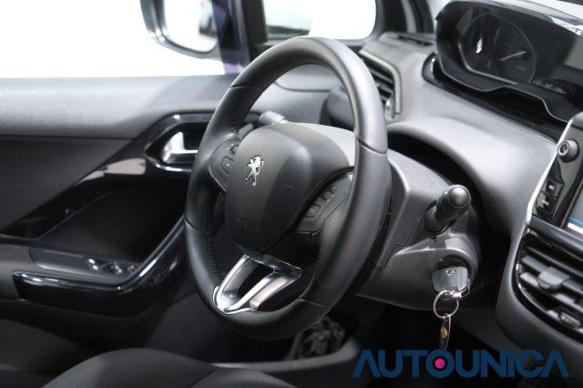 PEUGEOT 208 PURETECH 82 5 PORTE GPL ALLURE NEOPATENTATI
