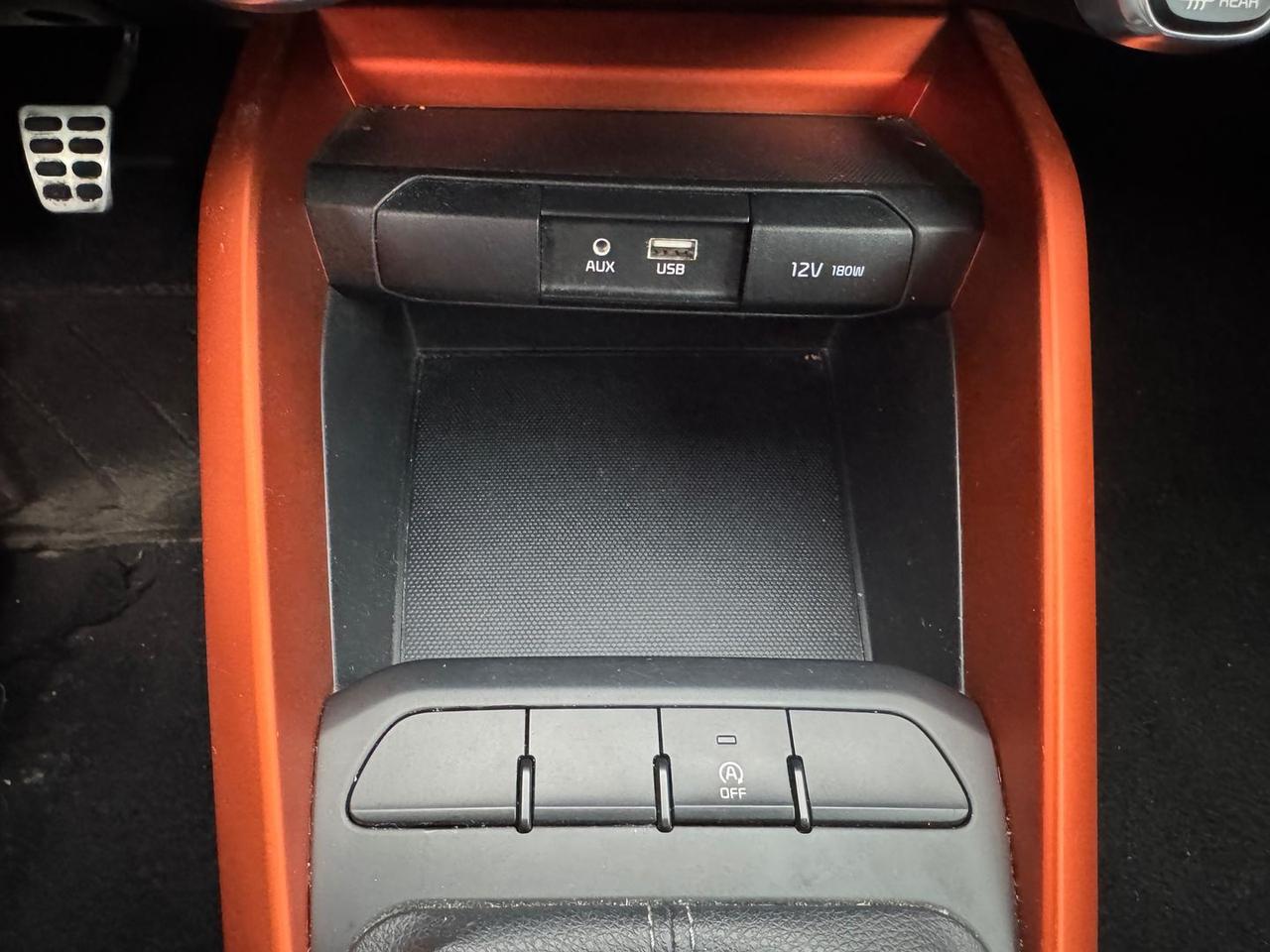 Kia Stonic 1.6 CRDi Style *12 Mesi di garanz #8397