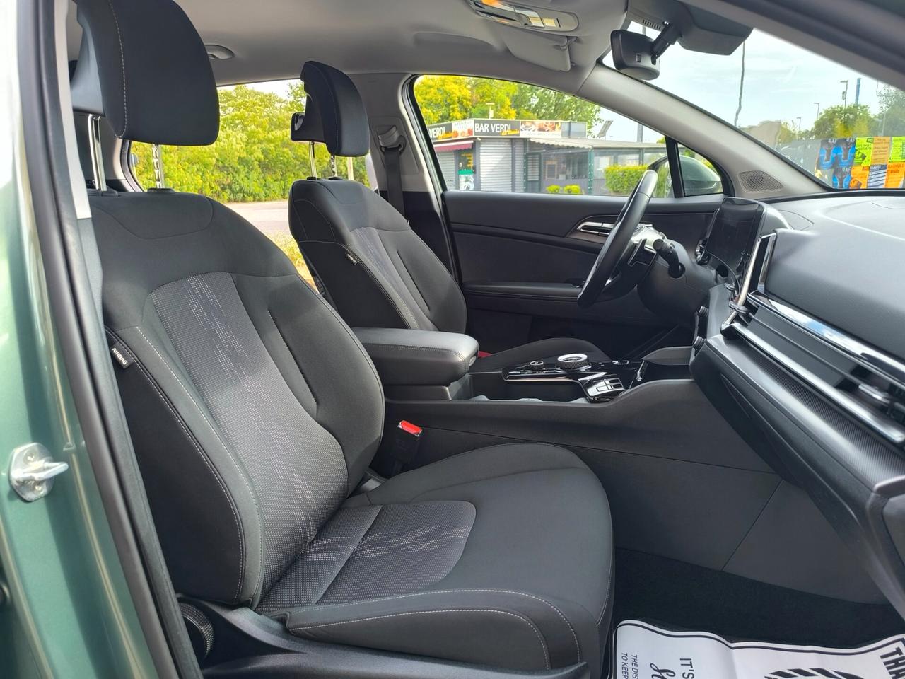 Kia Sportage 1.6 TGDi HEV AT Style