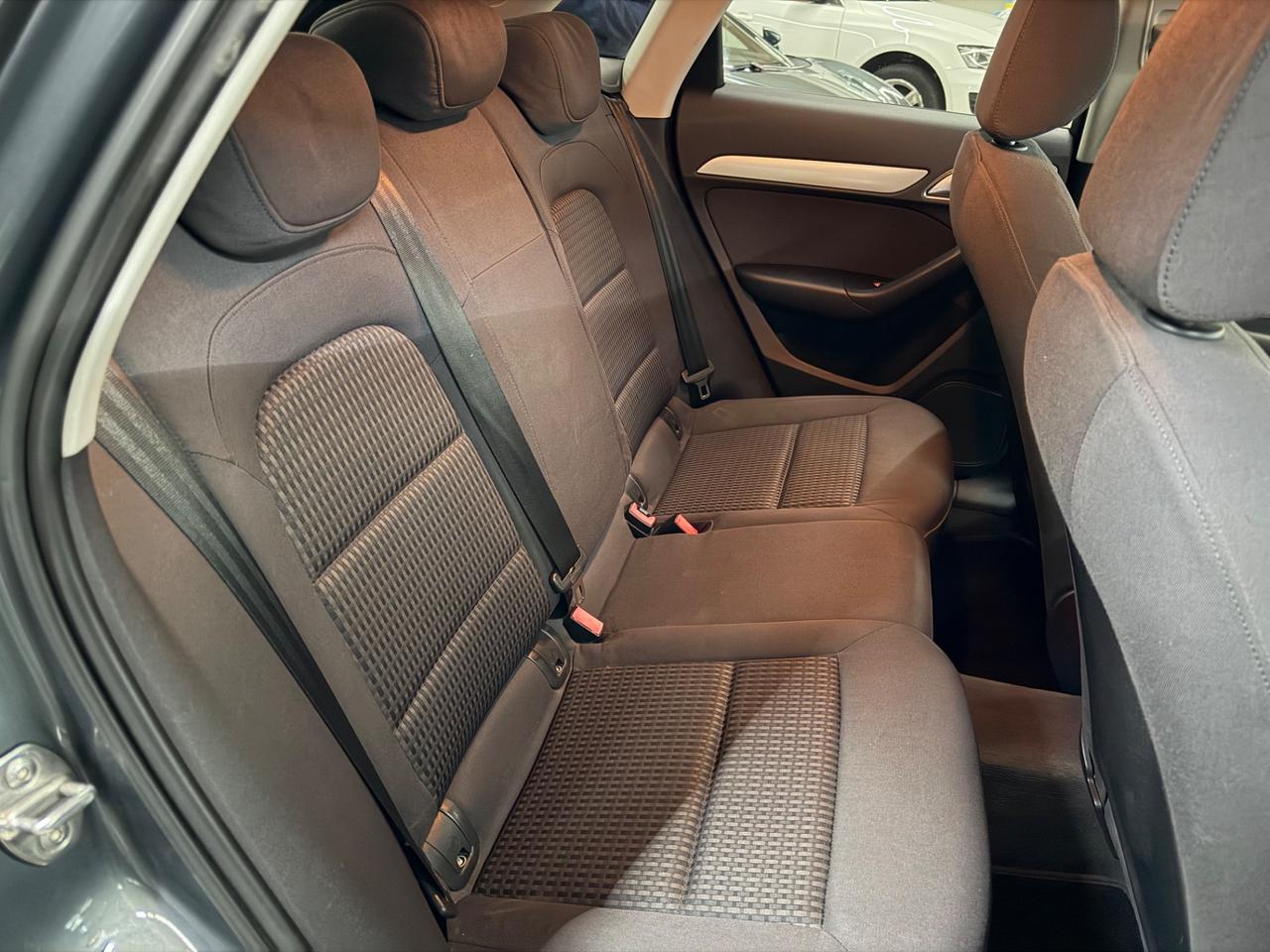 Audi Q3 2.0 TDI 177cv QUATTRO - GARANZIA 12 MESI