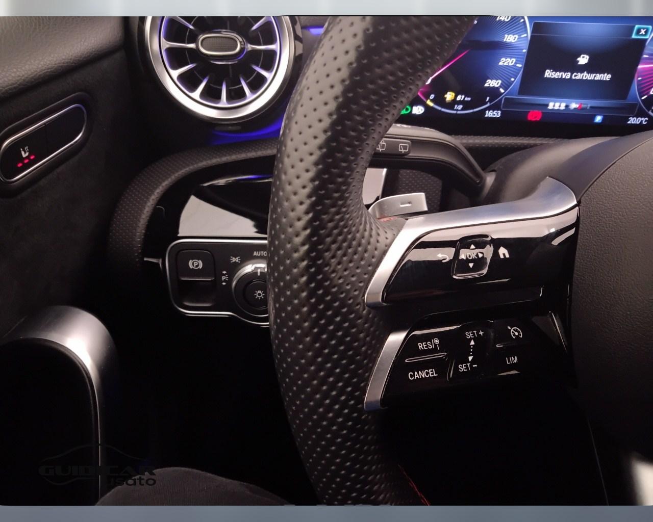 Mercedes-Benz Classe A - W177 2018 - A 180 d Premium auto