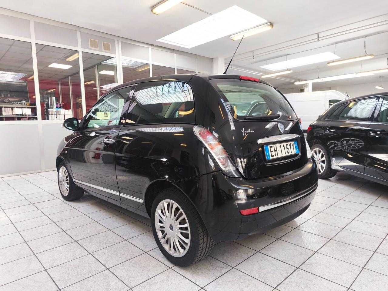 Lancia Ypsilon 1.2 69 CV Diva