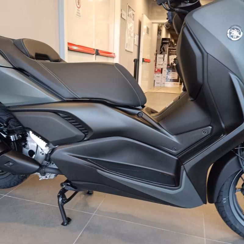 Yamaha X-Max 300 - 2026