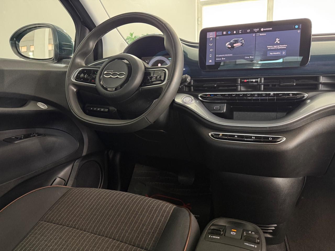 Fiat 500e Aziendale 42kWh Opening Edition