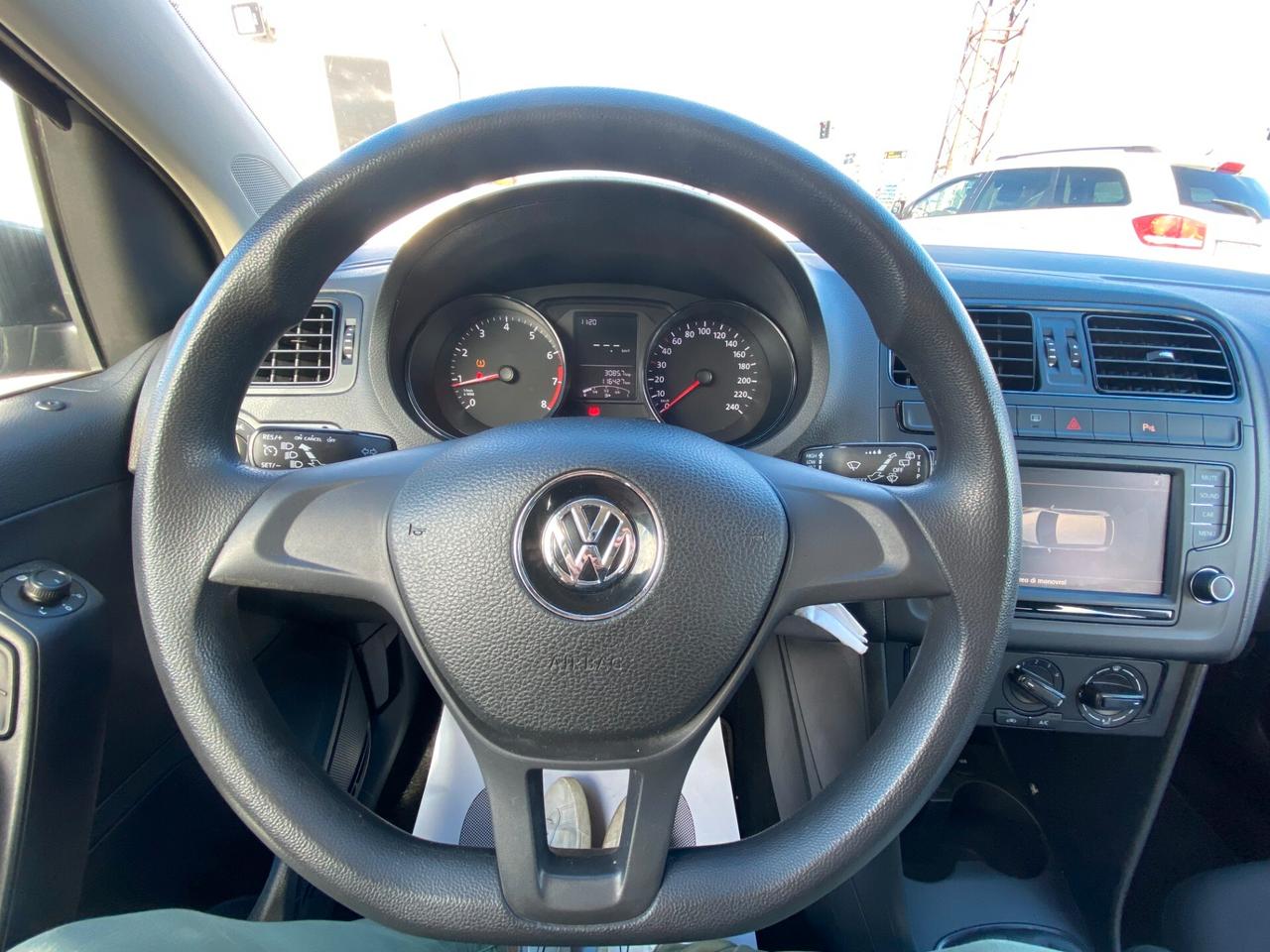 VOLKSWAGEN Polo 1.0 Benz. 5p. GARANTITA