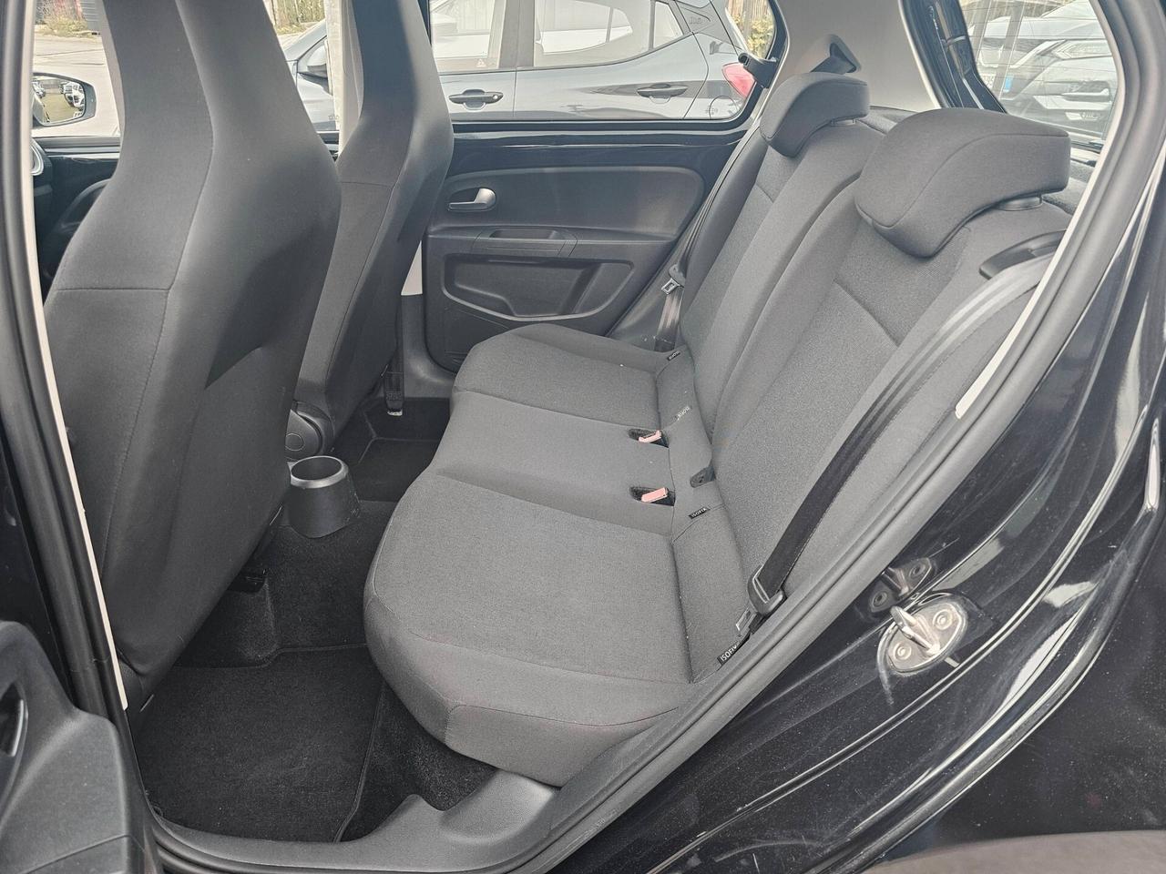 Volkswagen up! 1.0 75 CV 5p. move