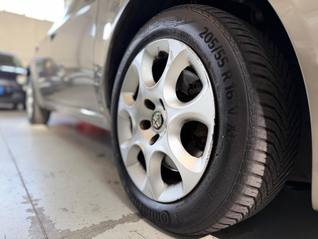 Alfa Romeo 159 1.9 JTDm 16V Progression