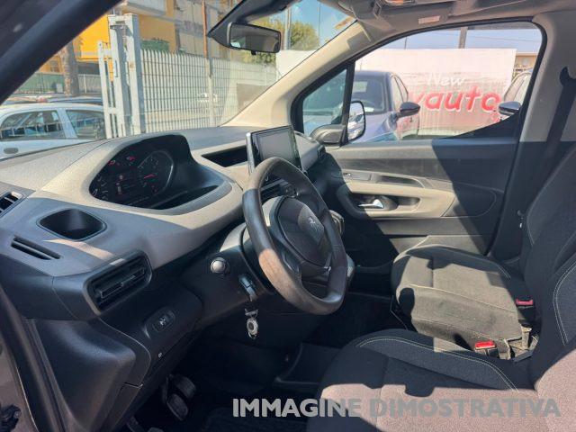 PEUGEOT Rifter BlueHDi 100 S&S Allure Standard