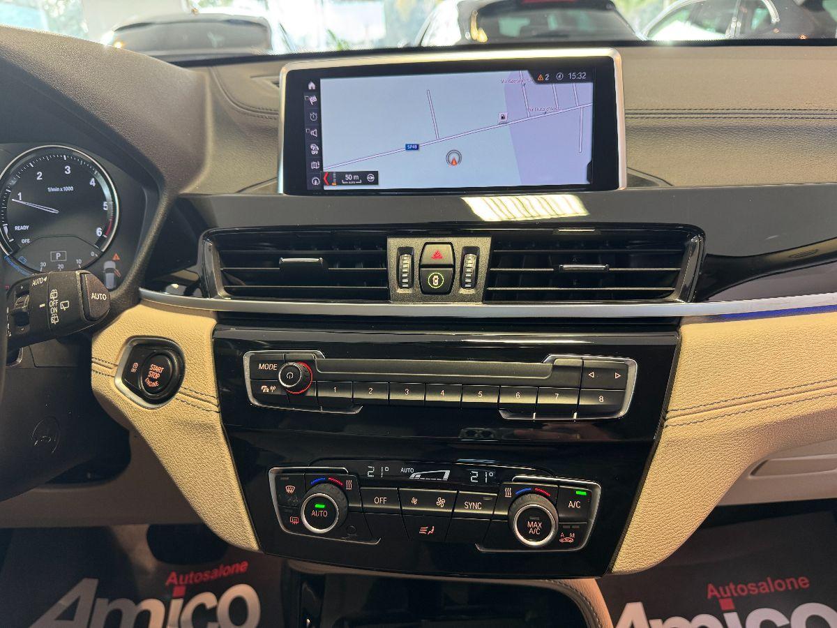 BMW X1 sDrive 18d xLine Pelle/Ambient Light