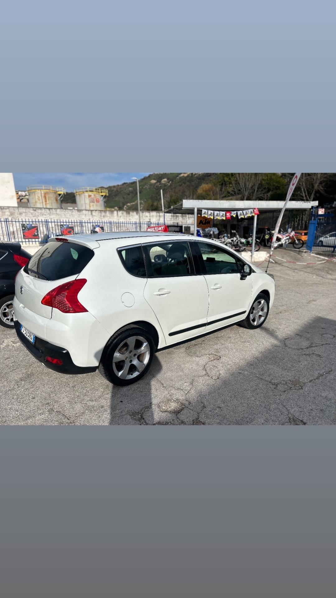 Peugeot 3008 1.6 HDi 112CV Allure