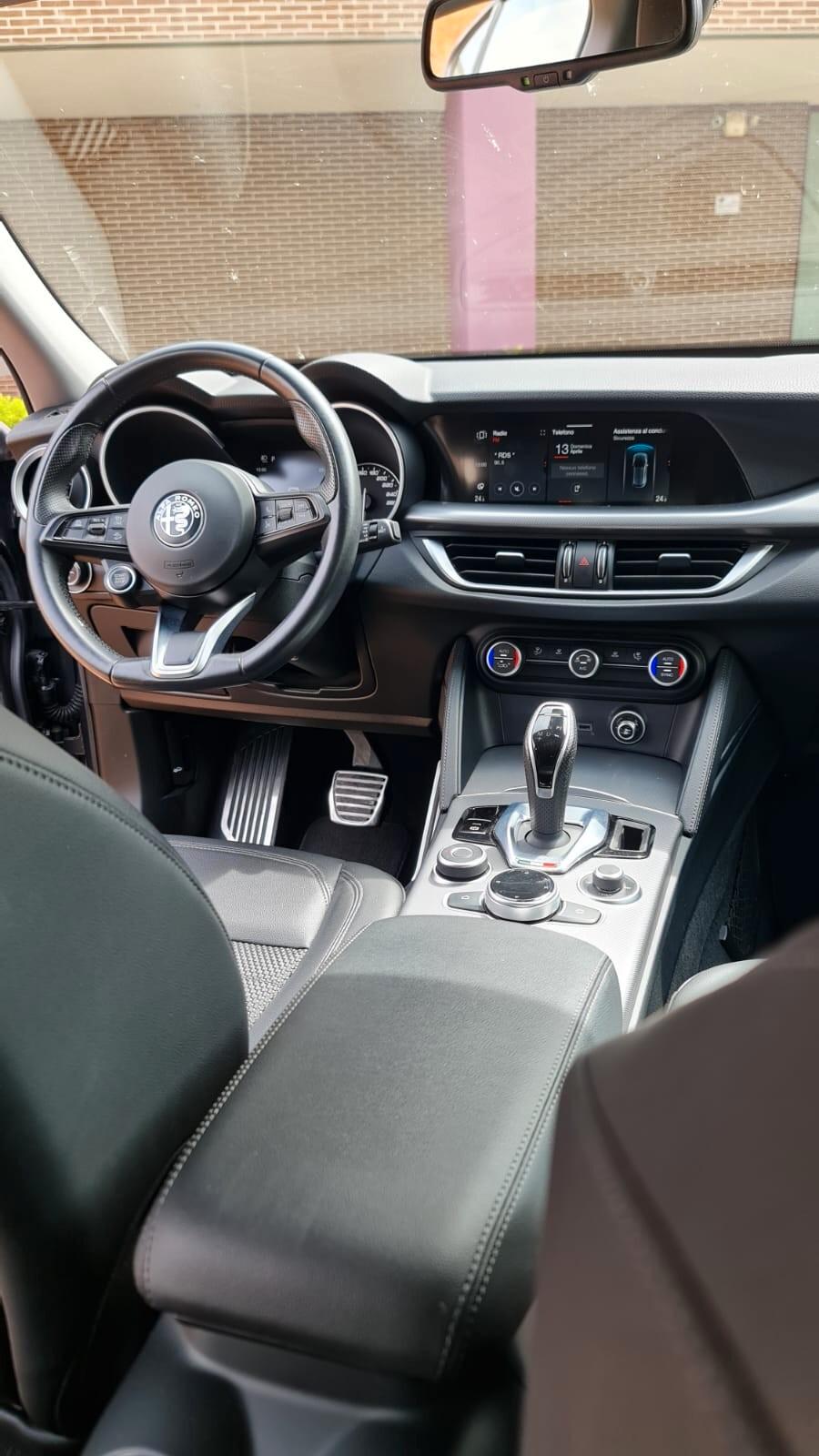 Alfa Romeo Stelvio 2.2 Turbodiesel 190 CV AT8 RWD Sprint