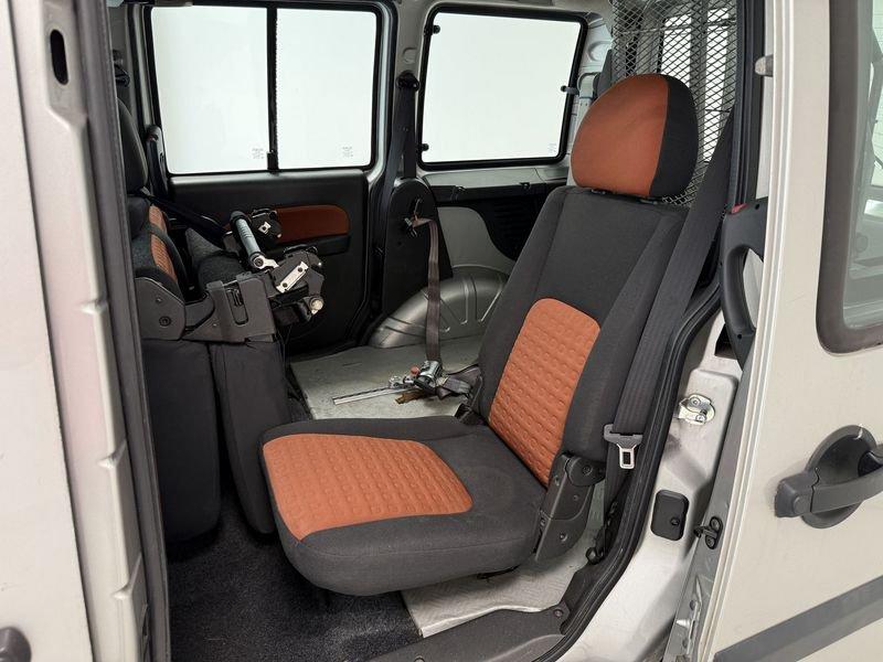 FIAT Doblò Doblò 1.3 Mjt 16V - TRASPORTO DISABILI CON PEDANA ELETTRICA