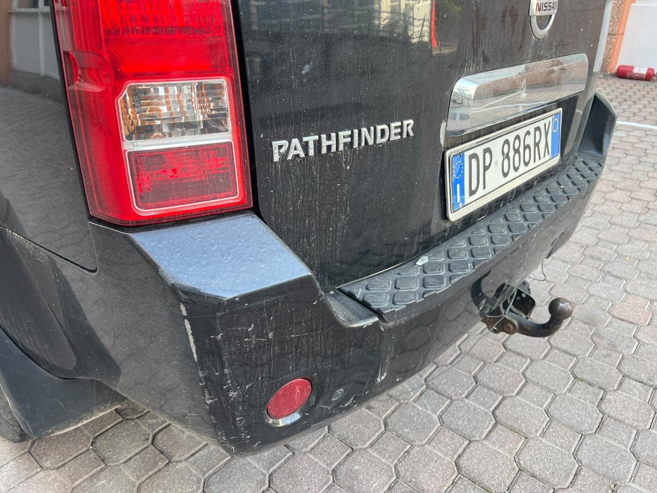 Nissan Pathfinder 2.5 dCi Sport Platinum