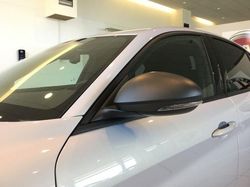 Alfa Romeo Giulia 2.0 Turbo 280 CV AT8 AWD Q4 Sprint MY24