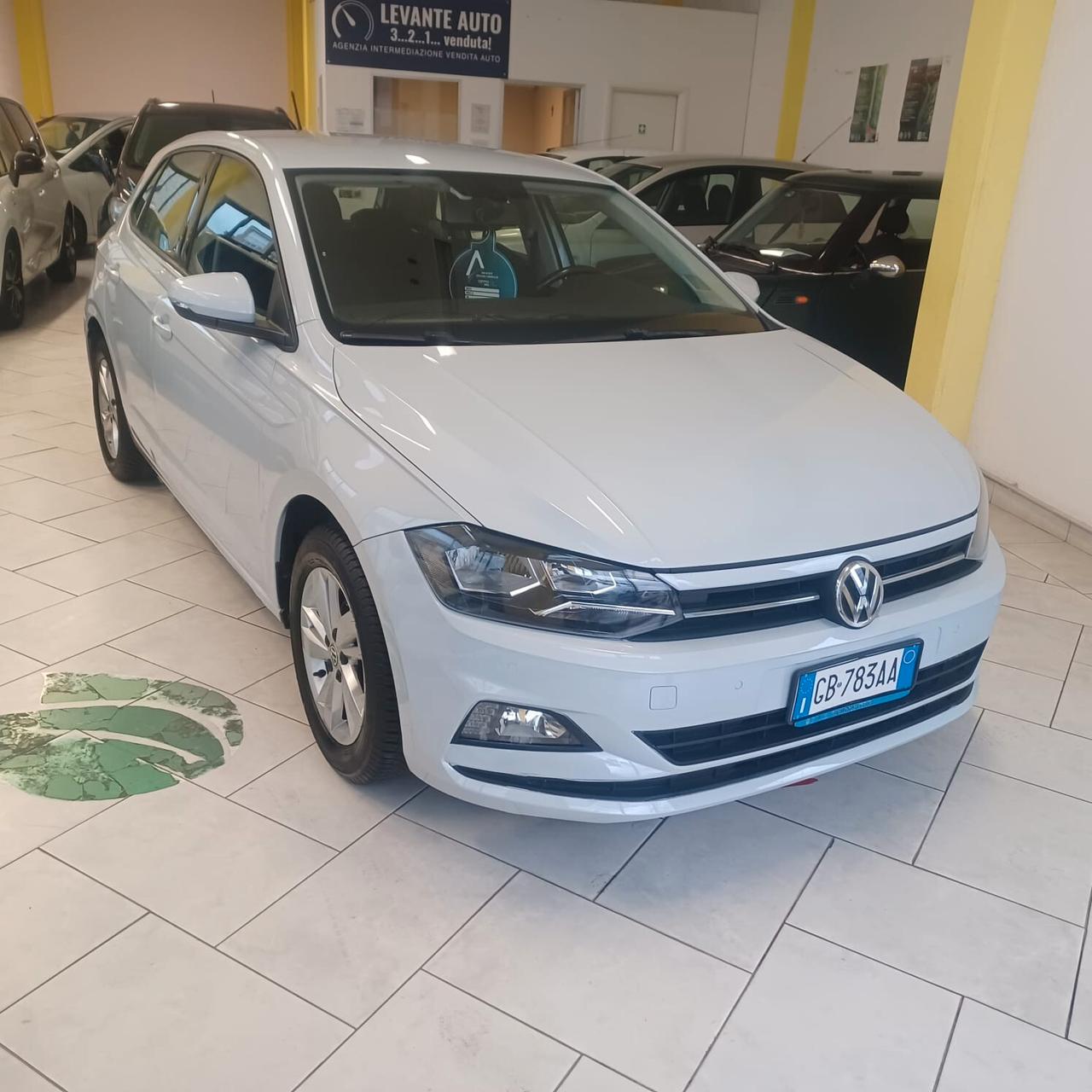 70.118KM SEMBRA NUOVA VW POLO 1.0 NEOPATENTATI