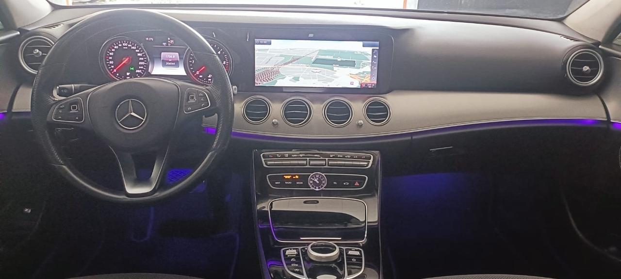 Mercedes-benz E 200 d Auto Premium Plus