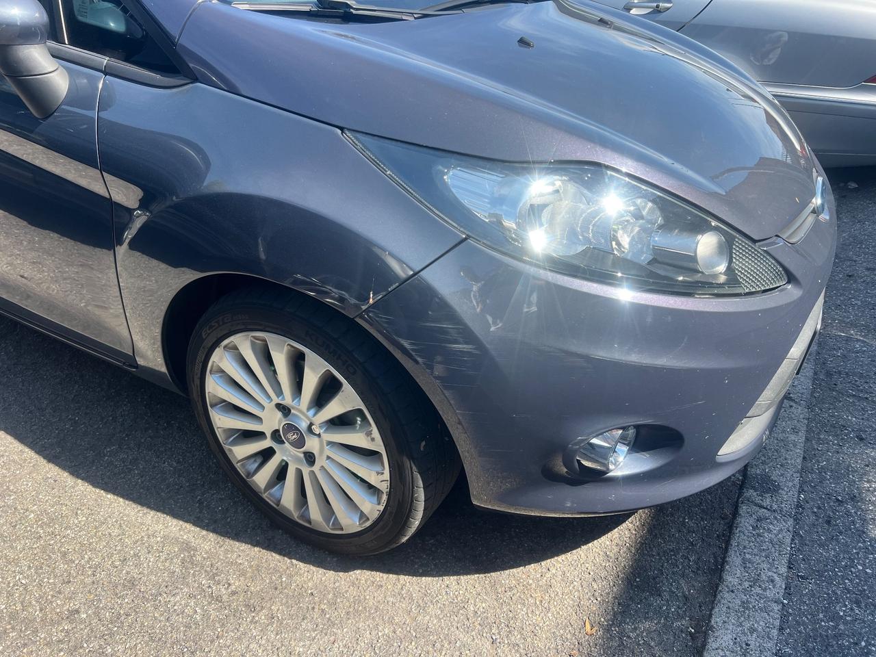 Ford Fiesta 1.2 82 CV 5 porte Titanium