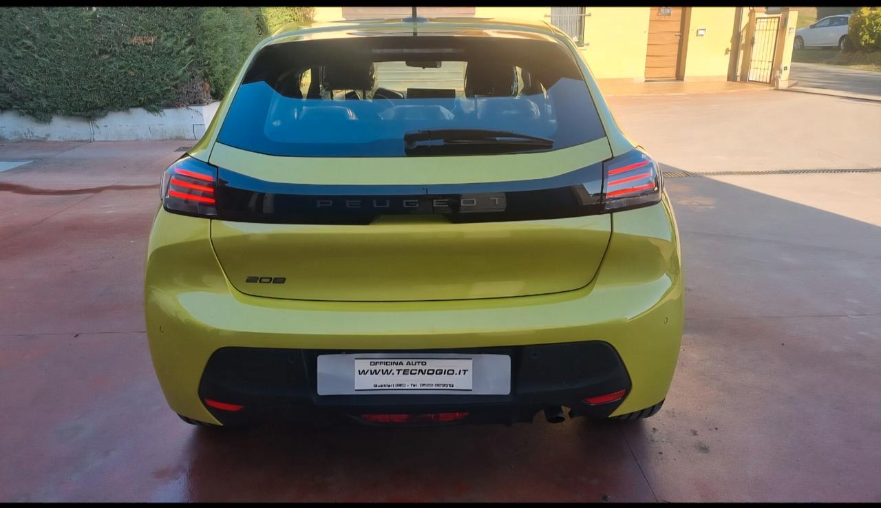 Peugeot 208 1.2 PURETECH STYLE S&S KM ZERO 100 CV PER NEOPATENTATI