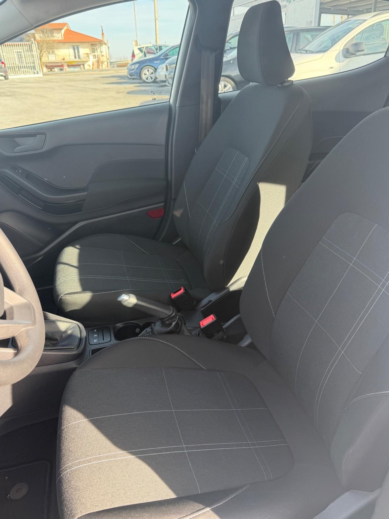 Ford Fiesta 1.5 EcoBlue 5 porte Business