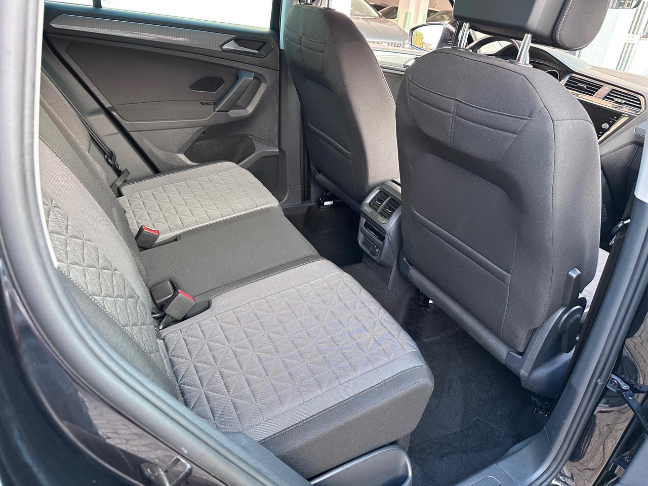 Volkswagen Tiguan 2.0 TDI 150 CV SCR DSG Elegance*EURO6