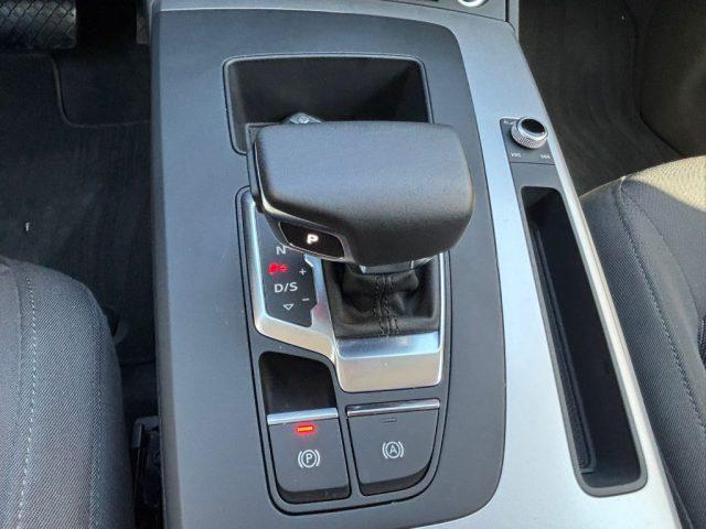 AUDI Q5 2.0 tdi mhev 12V Business quattro s-tronic