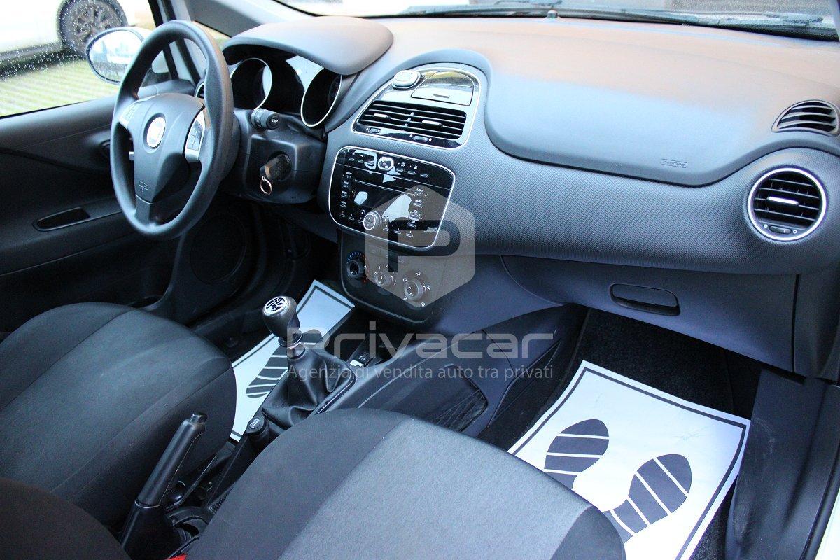 FIAT Punto 1.4 8V 5 porte Natural Power Street