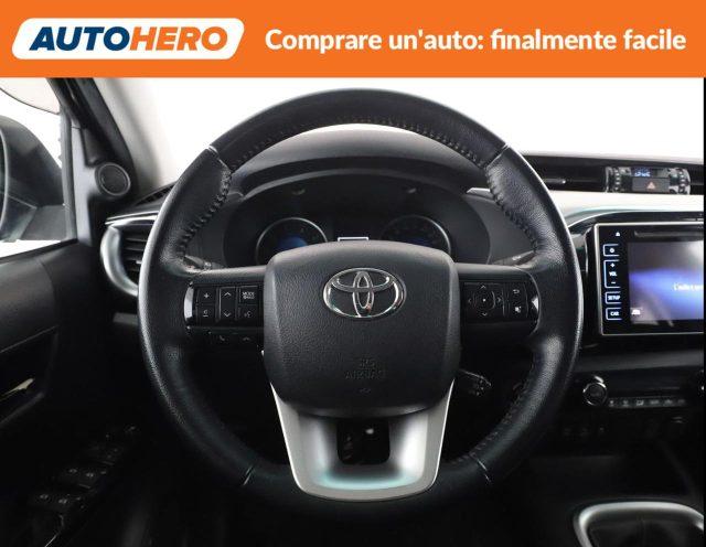 TOYOTA Hilux 2.4 D-4D 4WD 4 porte Double Cab Executive