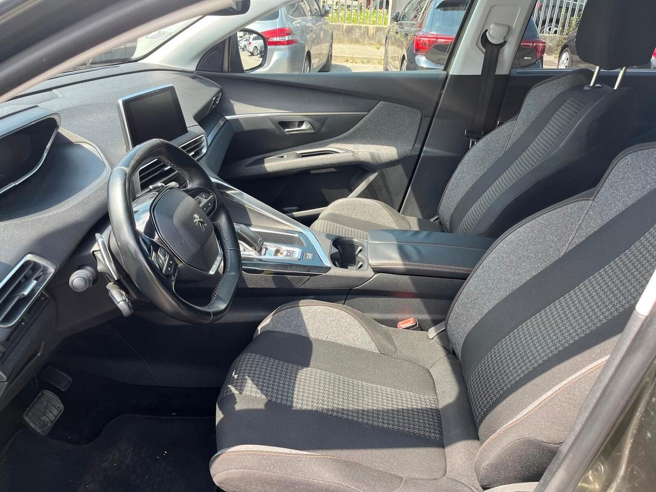 Peugeot 5008 BlueHDi 120 S&S EAT6 Business