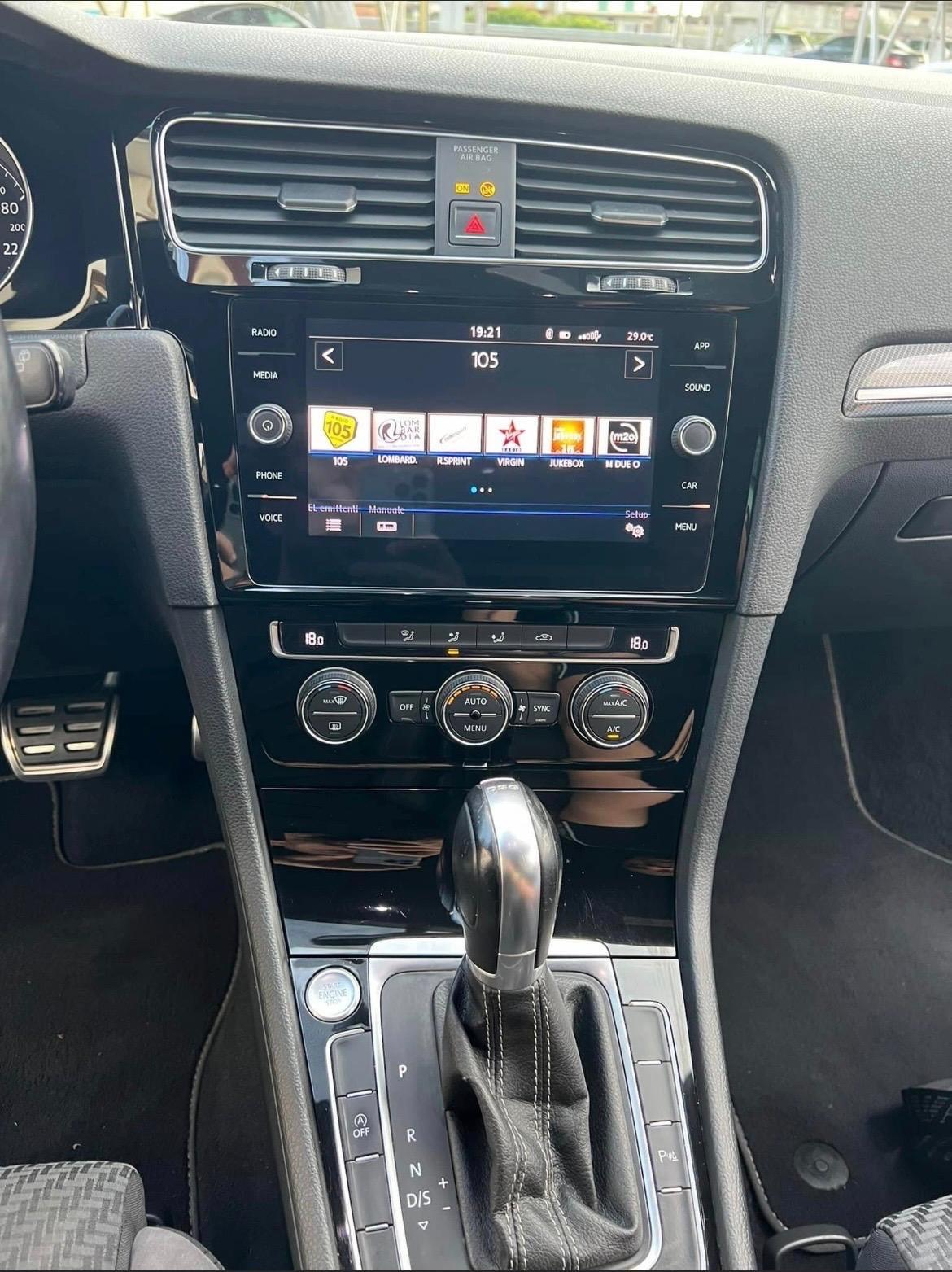 Volkswagen Golf 2.0 TDI DSG 5p. Highline BlueMotion Technology