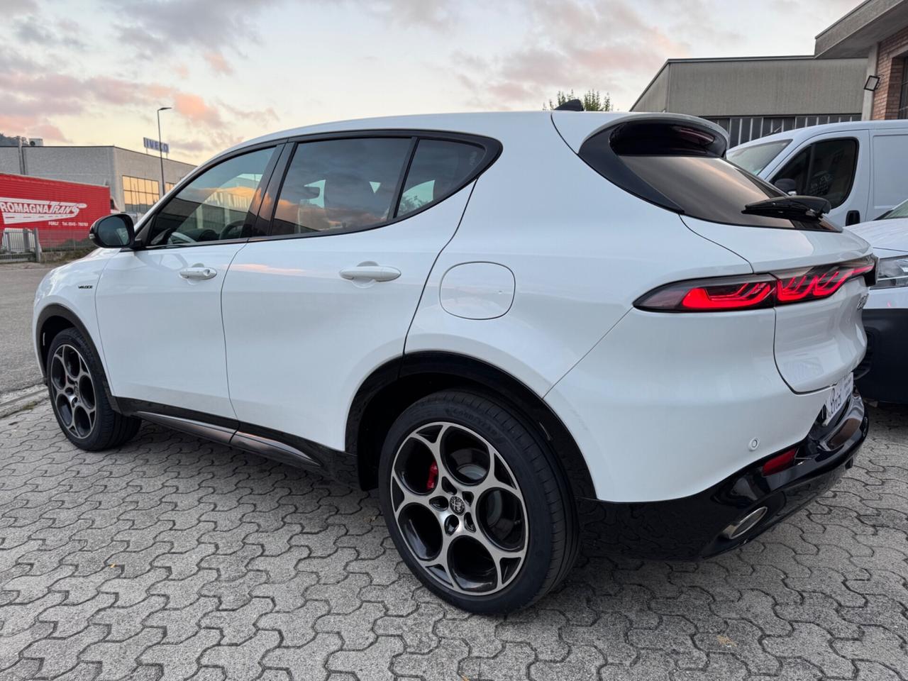 Alfa Romeo Tonale 1.3 280 CV PHEV AT6 Q4 Veloce