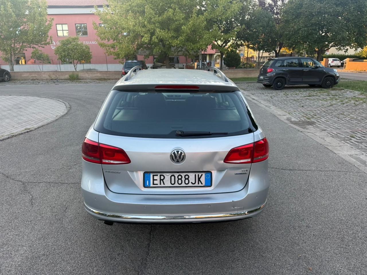Volkswagen Passat 1.6 TDI Comfortline BlueM. Tech.